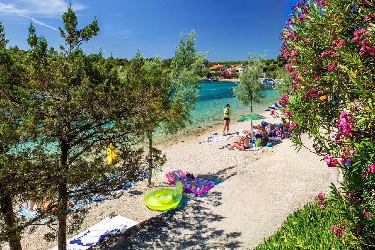 Apartments By The Sea Grebastica, Sibenik - 4881 Baselovici Esterno foto
