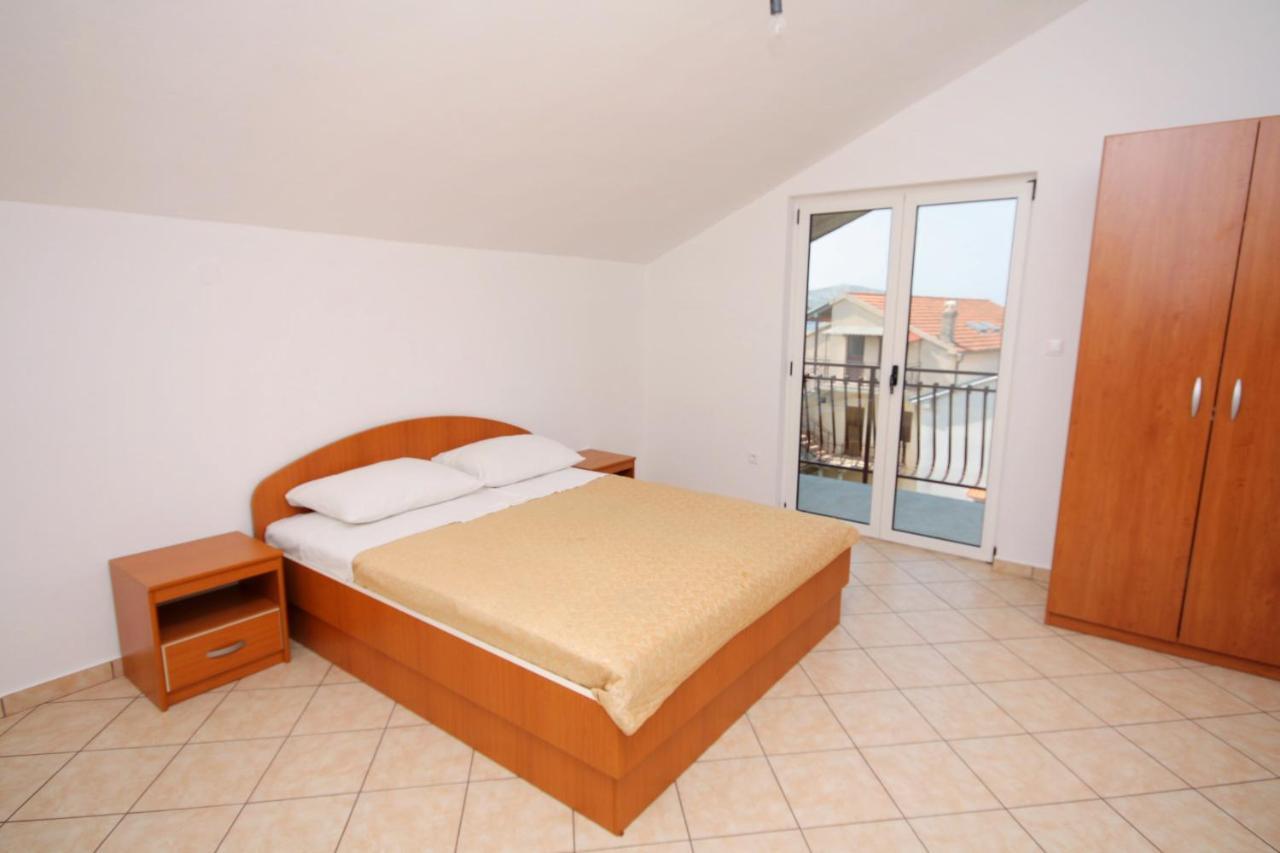 Apartments By The Sea Grebastica, Sibenik - 4881 Baselovici Esterno foto